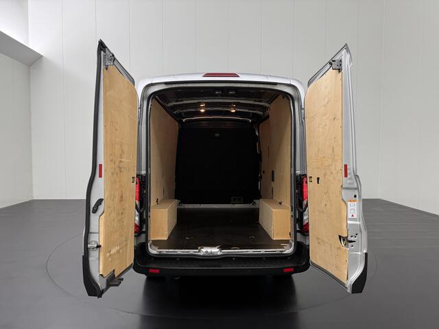 Ford TRANSIT 2.0TDCi 130PK L2H2 | Airco | Cruise | 3-Zits | Betimmering