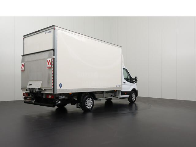 Ford TRANSIT 2.0TDCi 170PK Bakwagen+Laadklep | Dakspoiler | Airco | Cruise | 3-Zits