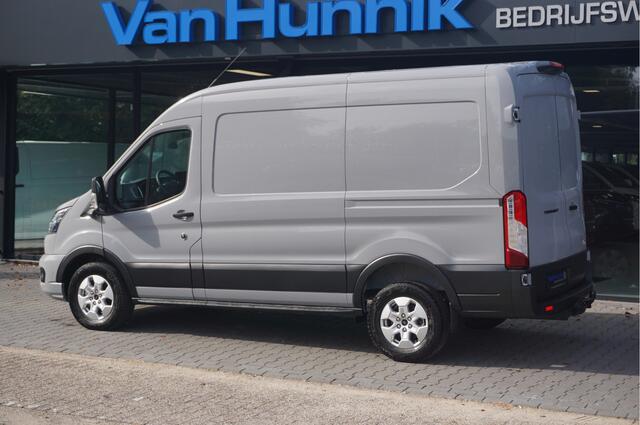 Ford TRANSIT 350M L2H2 Limited AUT-8 165PK BPM VRIJ Navi, 360 Cam, ACC, Xenon, Lm Velg, Trekhaak!! NR. A116