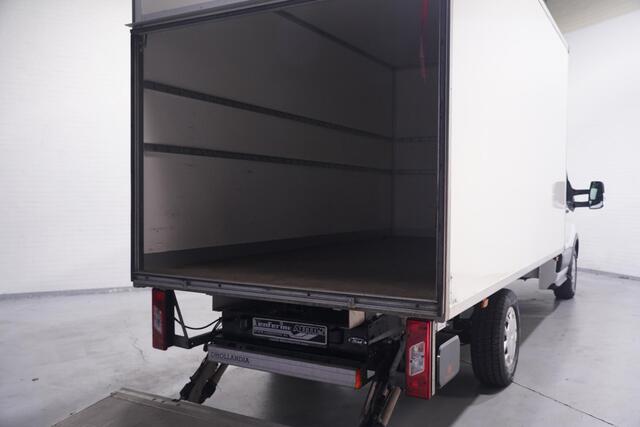 Ford TRANSIT 2.0 TDCi 160 pk Bakwagen met Laadklep Airco Cruise Control, LxBxH 420x200x210 cm, 3-Zits