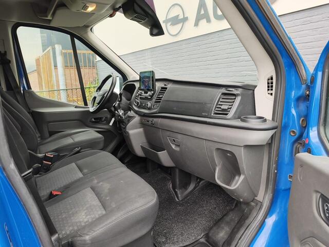 Ford TRANSIT 350 2.0TDCI 130PK Hybride L3H2 Euro 6 3-Peroons Trekhaak Stoelverwarming Camera Navi Voorruitverwarming Pdc MHEV RWD Cruise Control 2.750KG Trekgewicht 2.750KG Trekgewicht 1e Eigenaar