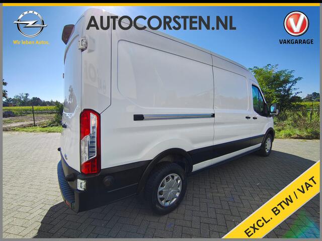 Ford TRANSIT 350 2.0TDCI 130PK Euro 6 L3H2 3-Persoons Camera Stoelverwarming Airco Cruise Control Bluetooth Pdc Voorruit verwarmbaar Wandbetimmering Schuifdeur Wifi Dealeronderhouden