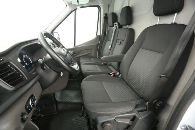 Ford TRANSIT 2.0 TDCI L3H2 | Marge | Airco | Cruise | 3 Zits | 2xSchuifdeur | Parkeersens.