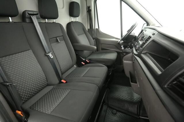 Ford TRANSIT 2.0 TDCI L3H2 | Marge | Airco | Cruise | 3 Zits | 2xSchuifdeur | Parkeersens.