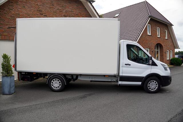 Ford TRANSIT 2.0 TDCi 130 pk Bakwagen met Laadklep Airco Cruise Control, LxBxH 420x200x210 cm, 3-Zits