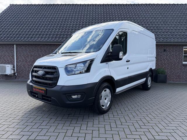 Ford TRANSIT 350 2.0 TDCI AUTOMAAT L2H2 NAVI CAMERA CRUISE TREKHAAK