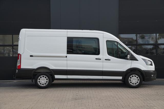 Ford TRANSIT 350 2.0 TDCI L3H2 Trend DC 165pk - 6 Zits - Trekhaak - Cruise - Camera - Stoelverwarming - Bluetooth - Rijklaar