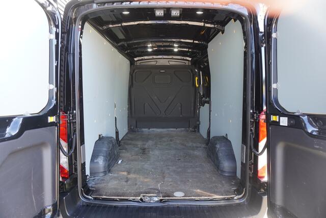 Ford TRANSIT 170pk L3H2 Trail Raptor Trekhaak Apple carplay LED Cruise control Imperiaal Navigatie