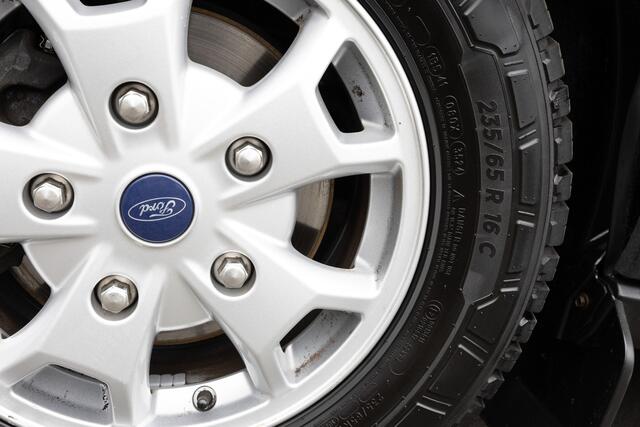 Ford TRANSIT 350 2.0 | 185 PK | L3H2 Limited | 2X SCHUIFDEUR | TREKHAAK