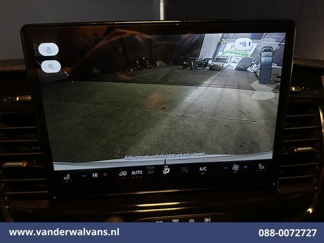 Ford TRANSIT 2.0 TDCI 130pk L2H2 Euro6 Airco | Camera | Navigatie | Cruisecontrol | Stoelverwaming Verwarmde voorruit, Elektrisch verstelbare bestuurdersstoel, Parkeersensoren, Bijrijdersbank – foto 2