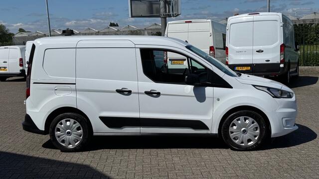 Ford TRANSIT CONNECT 1.5 TDCI 55KW 75PK EURO 6 NAVIGATIE/ CAMERA/ AIRCO/ CRUISE CONTR