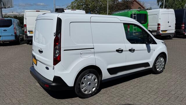 Ford TRANSIT CONNECT 1.5 TDCI 55KW 75PK EURO 6 NAVIGATIE/ CAMERA/ AIRCO/ CRUISE CONTR