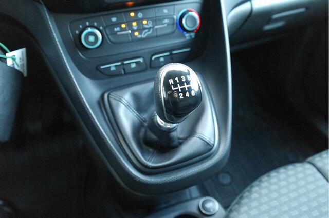 Ford TRANSIT CONNECT 1.5 EcoBlue L1 Trend | NL-Auto | Airco | 3-Zits | Cruise | Trekhaak