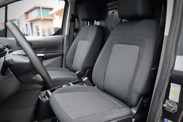 Ford TRANSIT CONNECT 1.5 EcoBlue L2 | Navigatie | Camera | CarPlay | Stoelverwarming | Trekhaak | Airco | Bott werkplaatsinrichting | Nieuwe APK | Dealer onderhouden