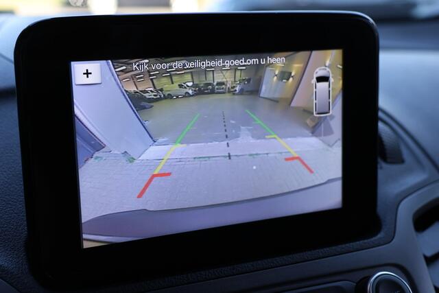 Ford TRANSIT CONNECT 1.5 EcoBlue L2 | Navigatie | Camera | CarPlay | Stoelverwarming | Trekhaak | Airco | Bott werkplaatsinrichting | Nieuwe APK | Dealer onderhouden
