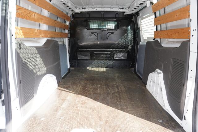 Ford TRANSIT CONNECT 1.5 EcoBlue 100PK L2 EURO 6 - Airco - Navi - Cruise - ¤ 8.900,- Excl.