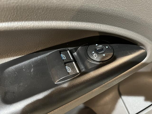 Ford TRANSIT CONNECT 1.5 EcoBlue L2 Trend / Euro 6 / Airco / Cruise Control / PDC