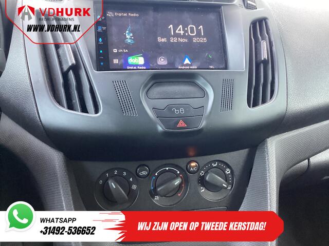 Ford TRANSIT CONNECT 1.5 TDCI 100 pk L2 Trend EXPORT 3 Pers./ APK 06-2026/ Camera/ Carplay/ Cruise/ Airco/ Trekhaak