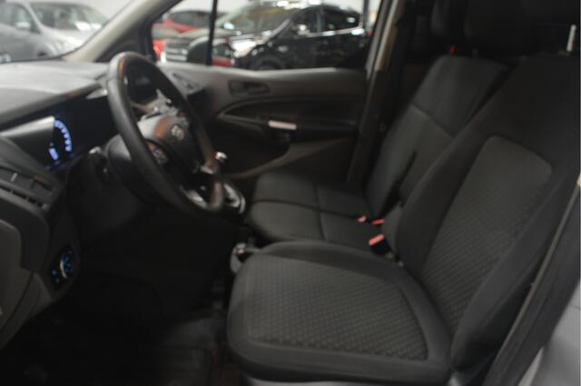 Ford TRANSIT CONNECT 1.5 EcoBlue L1 Trend // NAVI // AIRCO // CAMERA // PDC // TREKHAAK // 153.000 km // GEEN BPM !!
