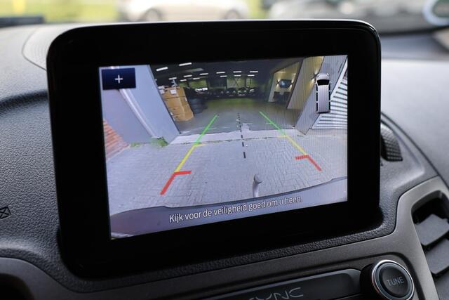 Ford TRANSIT CONNECT 1.0 Ecoboost 100 PK | Navigatie | Camera | CarPlay | Cruise control | 3-Zitter | MF Stuur | Nieuwe APK | Dealer onderhouden | Benzine | Euro 6
