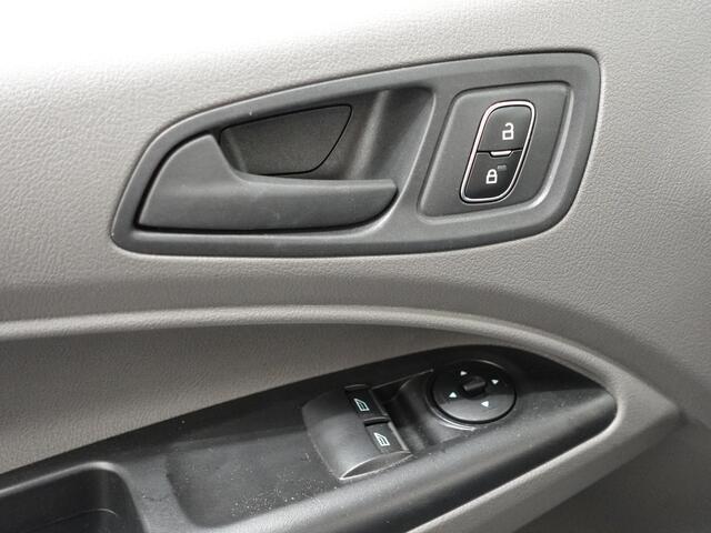 Ford TRANSIT CONNECT 100pk L2 Trend Automaat Trekhaak Airco Navi Cruise