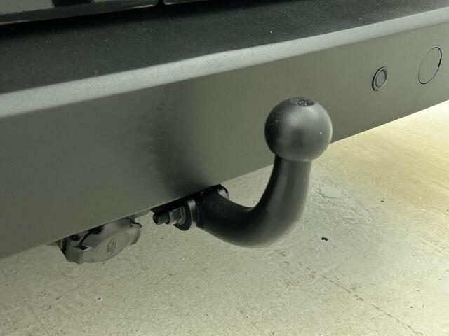 Ford TRANSIT CONNECT 1.5 EcoBlue Aut. L2 Trend Automaat Navigatie Airco Cruise Control Parkeersensoren Camera 3 Zits