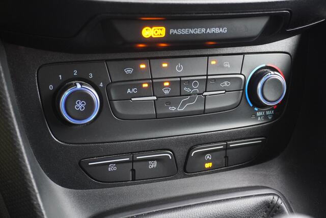 Ford TRANSIT CONNECT 1.5 EcoBlue 100PK L2 EURO 6 - Airco - Cruise - Trekhaak - ¤11.950,- Excl.