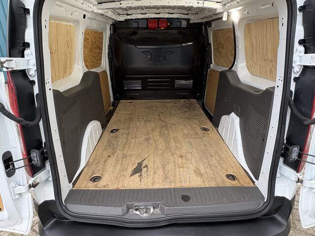 Ford TRANSIT CONNECT 1.5 100Pk EcoBlue L2 Trend / Cruise / Airco / Navi / SCHUIFDEUR / Apk t/m 27-05-2026