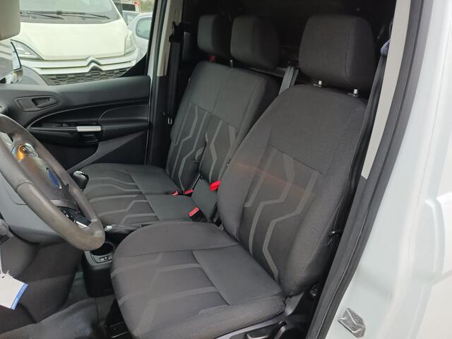 Ford TRANSIT CONNECT 1.5 TDCI L2 Ambiente HP Start & Stop | Airco | 3 zit | Cruise controle | Trekhaak | Lengte 2 | EX BTW |