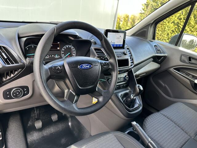 Ford TRANSIT CONNECT 1.5 EcoBlue 100 PK / L2H1 / UNIEK !! 5.324 KM !! / 3 ZITS / CAMERA / AIRCO / NAVI / STOELVERWARMING