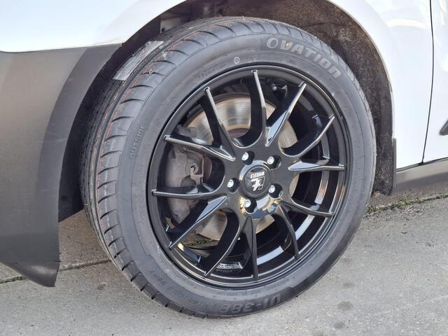 Ford TRANSIT CONNECT 1.5 EcoBlue L2 Ambiente AIRCO / CRUISE CONTROLE / IMPERIAL / TREKHAAK