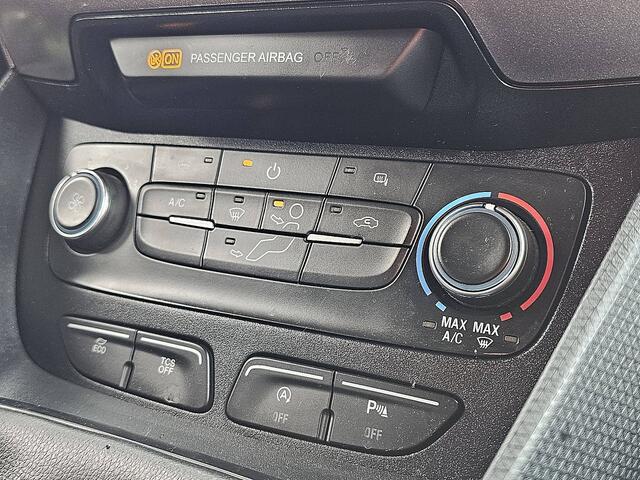 Ford TRANSIT CONNECT 1.5 EcoBlue L2 Trend HP Navi Trekhaak 3 Zits PDC Airco Euro6 120 PK!