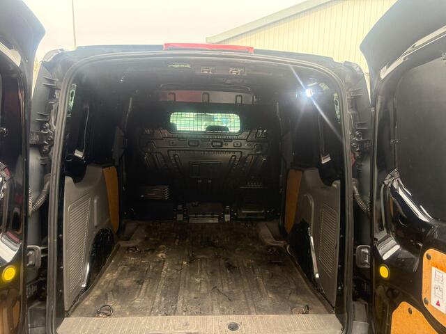 Ford TRANSIT CONNECT 1.0 Ecoboost L1 Trend Cruise, camera, pdc, carplay