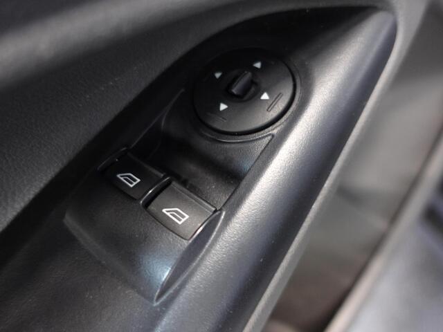 Ford TRANSIT CONNECT 1.5 EcoBlue L2 Trend Navigatie Airco Parkeersenoren Camera Carplay 3Zits