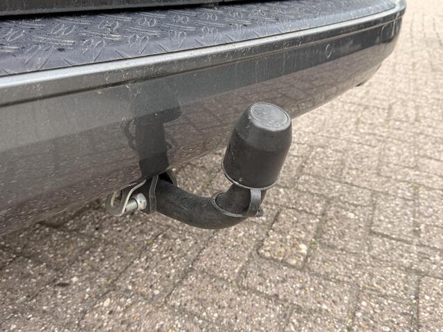 Ford TRANSIT CONNECT 2.0 EcoBlue L2 Limited SCI 122pk Automaat | Trekhaak | AGR bestuurdersstoel | Adaptieve Cruise | Achteruitrijcamera | All Season banden | Betimmering Laadruimte