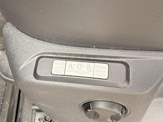 Ford TRANSIT CONNECT 2.0 EcoBlue L2 Limited SCI 122pk Automaat | Trekhaak | AGR bestuurdersstoel | Adaptieve Cruise | Achteruitrijcamera | All Season banden | Betimmering Laadruimte