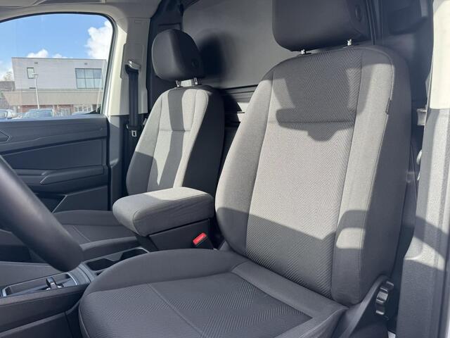 Ford TRANSIT CONNECT 2.0 EcoBlue L1 Trend |SCI | 122pk | Automaat | Nieuw model | Trekhaak | Zwarte velgen | Race striping