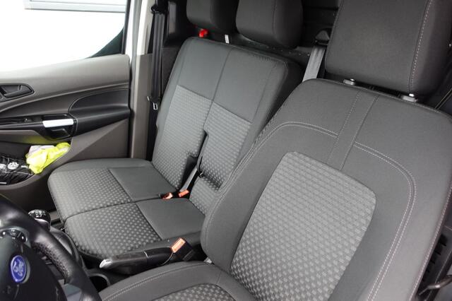 Ford TRANSIT CONNECT 1.0 EB L1 TREND 3 Zitplaatsen Camera Benzine ( 16.000 km ! )