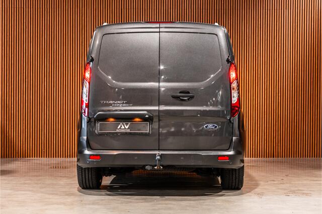 Ford TRANSIT CONNECT 1.0 Ecoboost L2 | CarPlay | Camera | Navigatie | Stoelverwarming | DAB | 3-Zitter | Trekhaak | Nieuwe APK