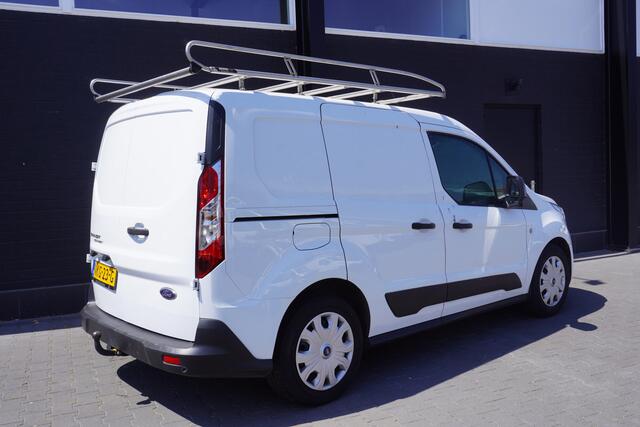 Ford TRANSIT CONNECT 1.5 EcoBlue EURO 6 - Airco -PDC - Trekhaak - ¤ 10.950,- Excl.