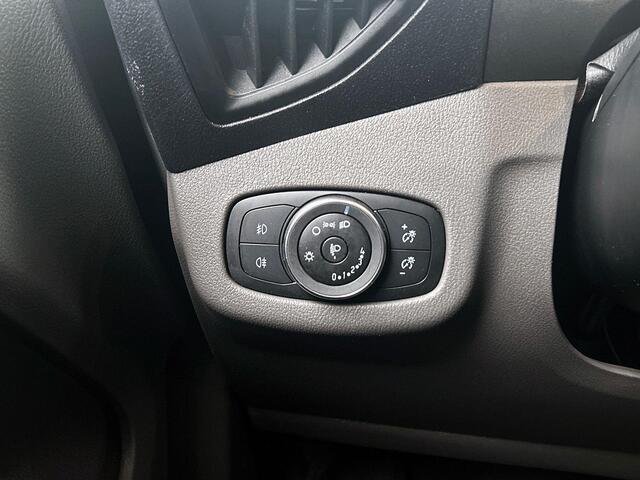 Ford TRANSIT CONNECT 100pk L2 Trend Automaat Trekhaak Airco Navi Cruise