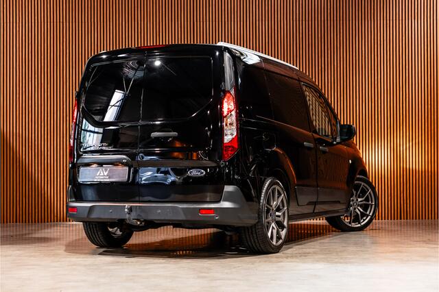 Ford TRANSIT CONNECT 1.0 Ecoboost | CarPlay | Camera | Navigatie | Airco | Trekhaak | Nieuwe APK | BPM Vrij | MF Stuur
