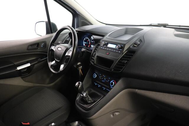 Ford TRANSIT CONNECT 1.5 EcoBlue 100PK L2 - Airco - Cruise - Trekhaak - Verw. voorruit - €8.450,- Ex. BTW