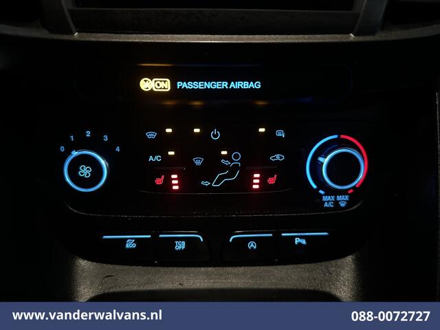 Ford TRANSIT CONNECT 1.5 EcoBlue 120pk L2H1 Euro6 Airco | Navigatie | Camera | Stoelverwarming | Apple Carplay Android auto, verwarmde voorruit, parkeersensoren