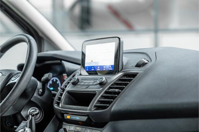 Ford TRANSIT CONNECT 1.5 EcoBlue L2 | Raptor edition | CarPlay | Camera | Navigatie | 3-zitter | Inrichting | DAB | Nieuwe APK