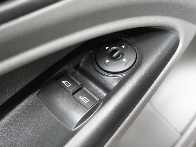 Ford TRANSIT CONNECT 1.5 EcoBlue Automaat L2 Trend DEMO! Trekhaak Navigatie Apple CarPlay Android Auto Camera Parkeerhulp achter Cruise Control Airco Lichtmetalen velgen