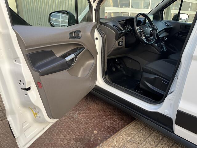 Ford TRANSIT CONNECT 1.0 Ecoboost L2 Trend Airco Cruise controle 3-Persoons Achterruitrijcamera Navigatiesysteem Telefoonverbinding Werkverlichting Lichtmetalenvelgen