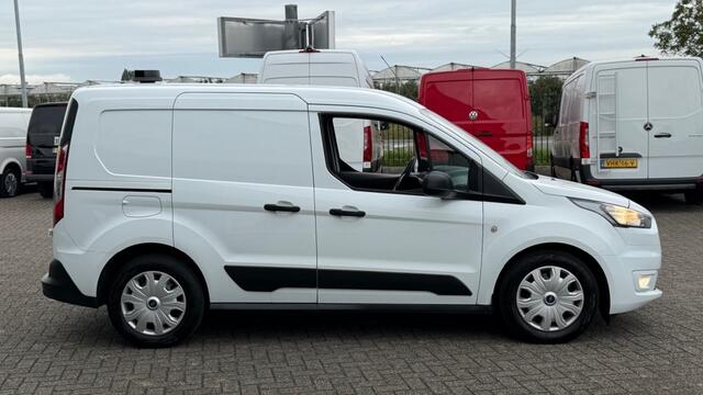 Ford TRANSIT CONNECT 1.5 TDCI 55KW 75PK EURO 6 NAVIGATIE/ CAMERA/ AIRCO/ 100% DEALERONDERHOUDEN – foto 4