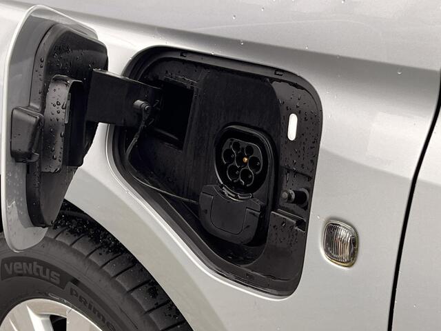 Ford TRANSIT CONNECT 1.5 EcoBoost PHEV L2 Limited 150 pk | DEMO | Laadvloerbescherming, hout,Driver Assistance Pack Trailer – foto 7