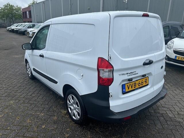 Ford TRANSIT COURIER 1.5 TDCI Ambiente Start&Stop AIRCO I APPLE CARPLAY I NAVIGATIE I COMPLETE ONDERHOUDSHISTORIE